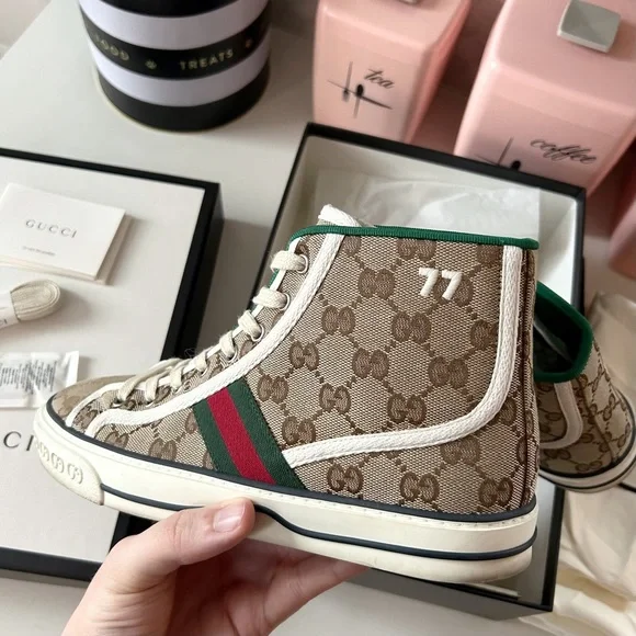 💥SOLD💥 GUCCI $790 1977 GG Monogram Canvas High Top Tennis Sneakers 39 / 9 - Picture 5 of 9